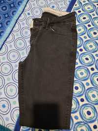 Vende-se calça Pull Bear