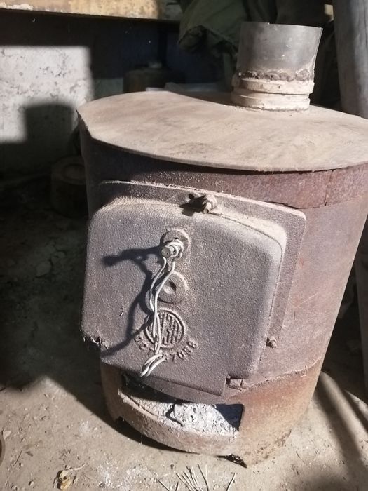 Печка ( буржуйка)