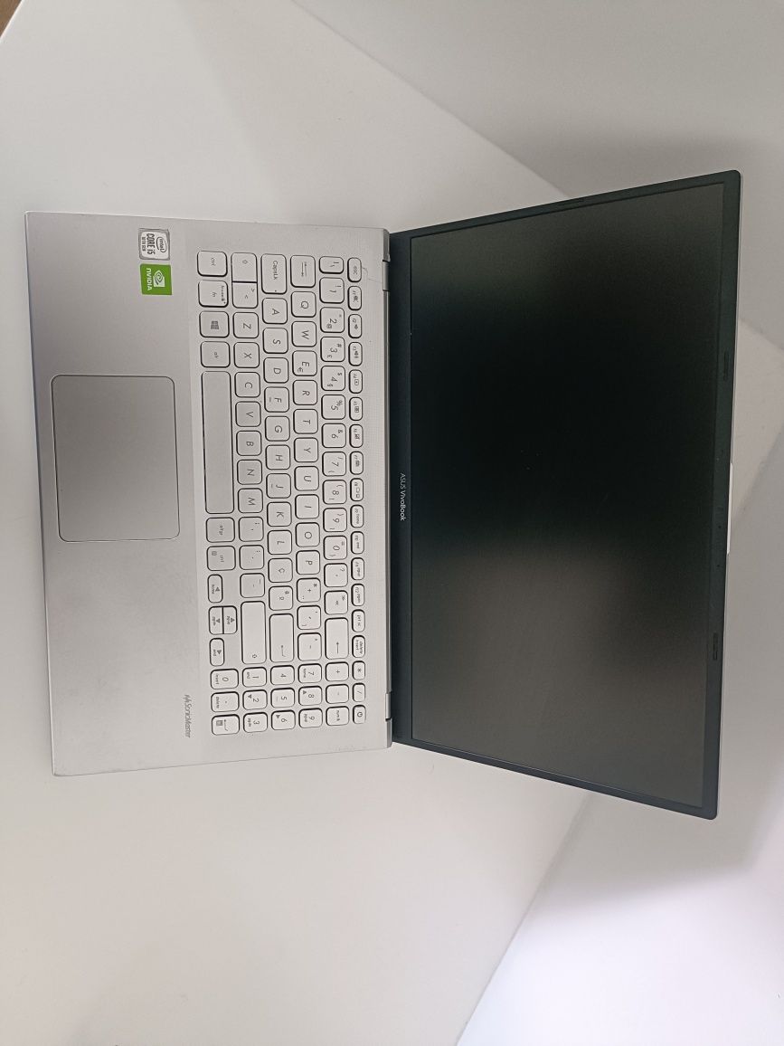 ASUS VivoBook F512JP