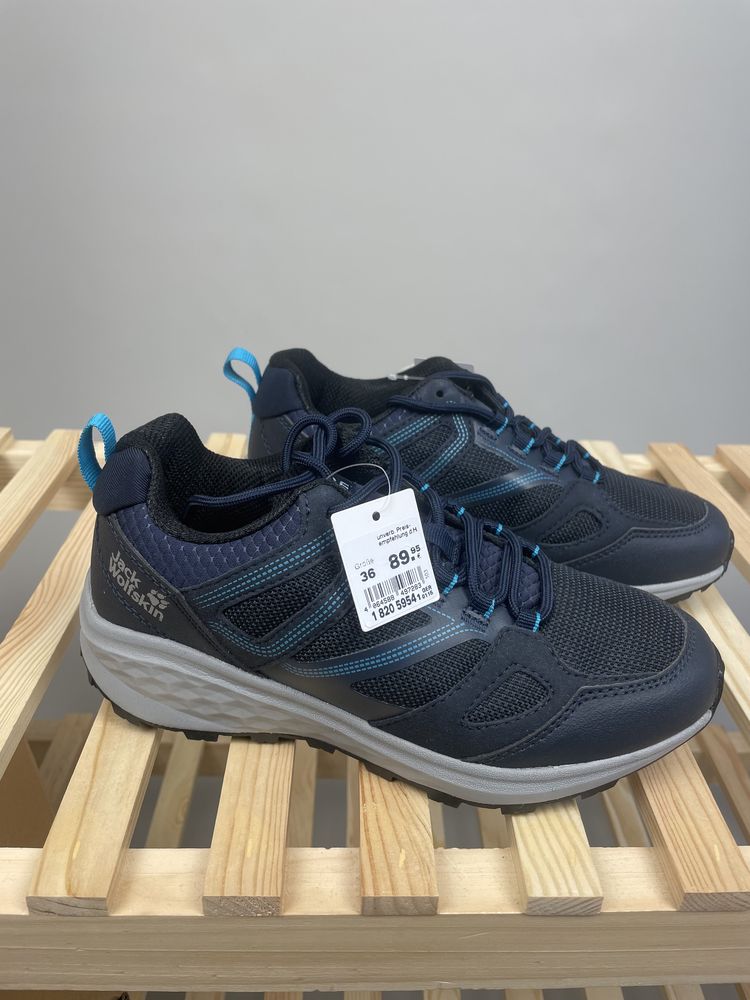 Кросівки чоботи Jack Wolfskin 36, 39 south striker low