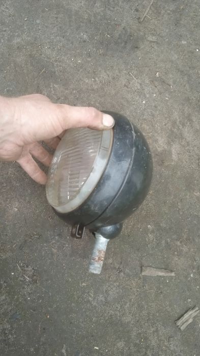 Lampa reflektor Zetor 4011 Ursus czeska starego typu