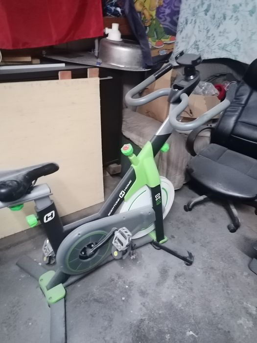 Bicicleta fixa para desocupar