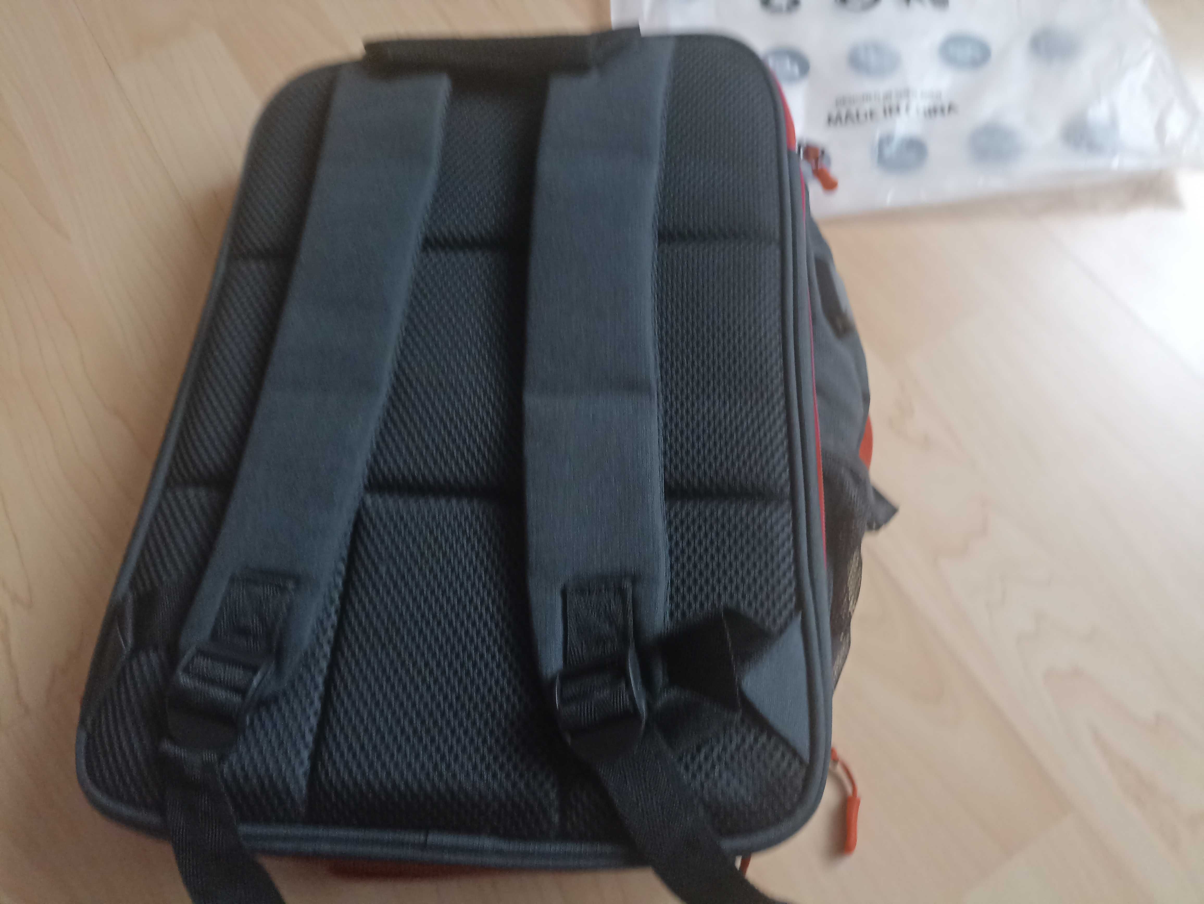 Wodoodporny plecak do szkoły na książki i laptopa z gniazdem USB