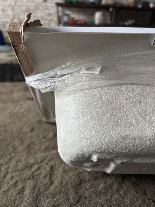 Ванна акрилова 170 * 70