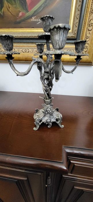 Castiçal elegante – ideal para decoração e jantares especiais