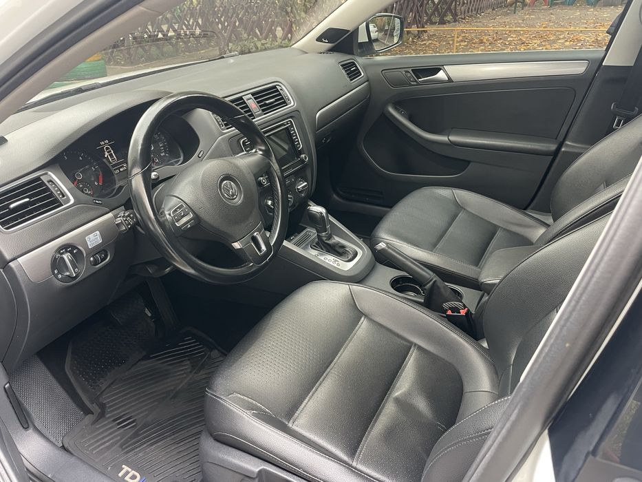 Продам VW Jetta 2014 р.