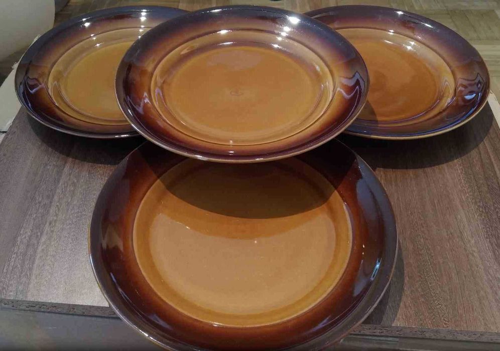 Zestaw talerzy ceramicznych miski obiadowe deserowe taca Tułowice prl