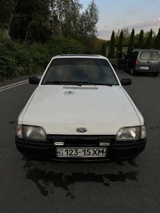 Ford Escort 1988 на ходу