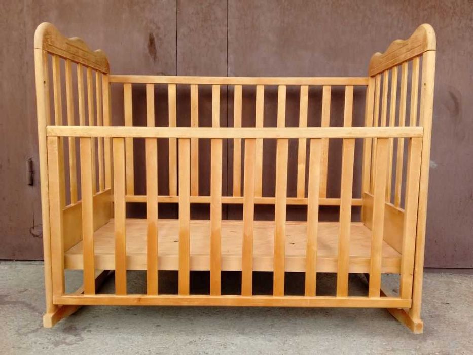 Дитяче ліжечко. Детская кроватка.  Відправка поштою!