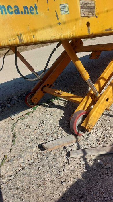 Rampa niveladora de carga VINCA 7000kg