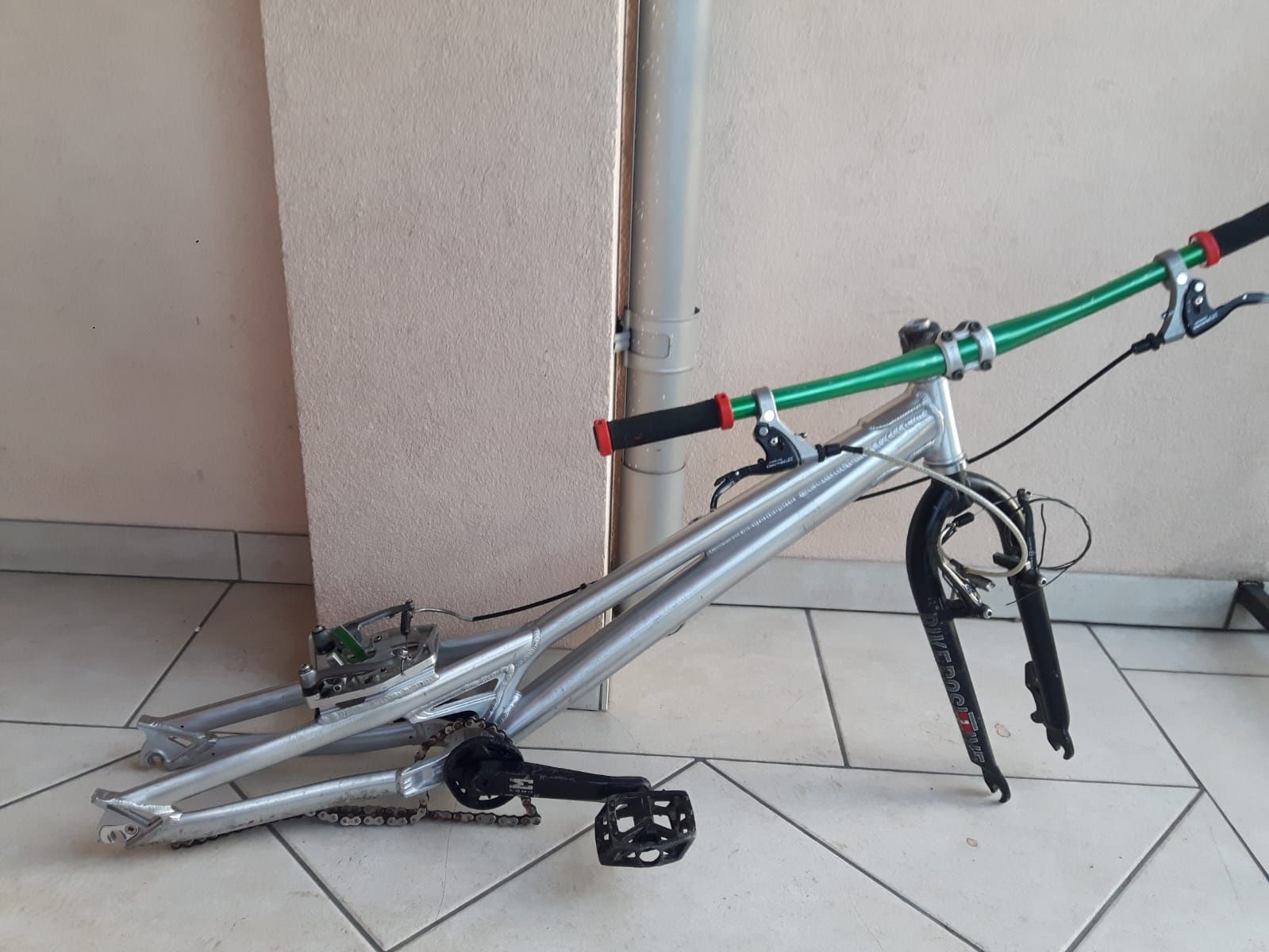 ECHO ZOO! Trial 26"rower-rama z osprzętem trialowy-unikat