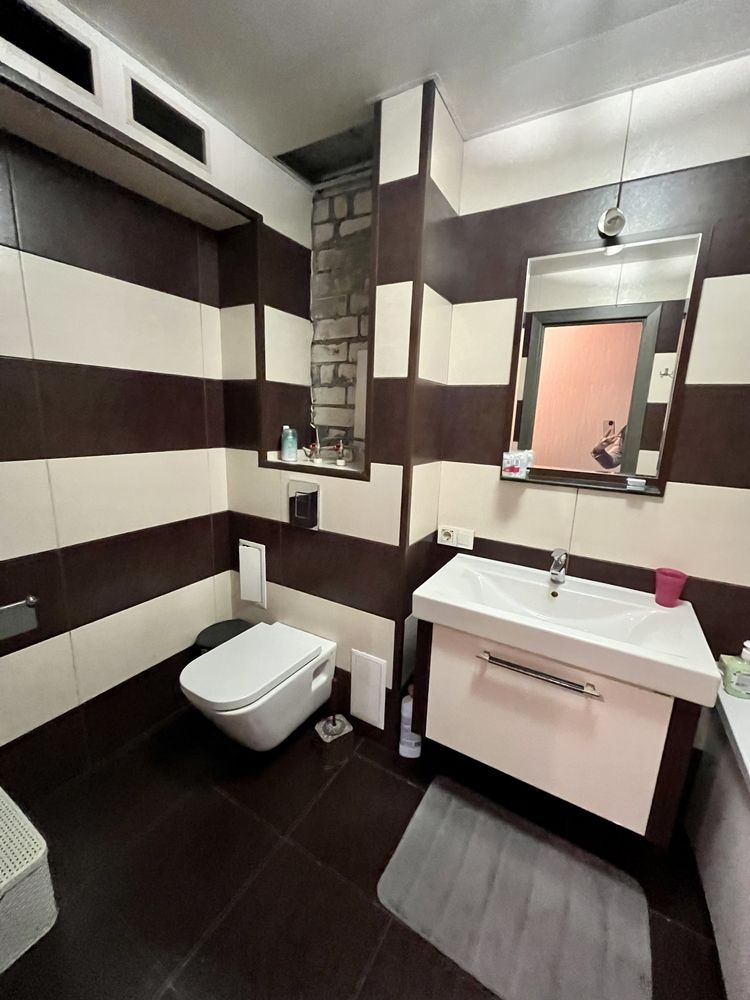 Продаж 3 кімнатної квартири в Центрі, вул. Садова