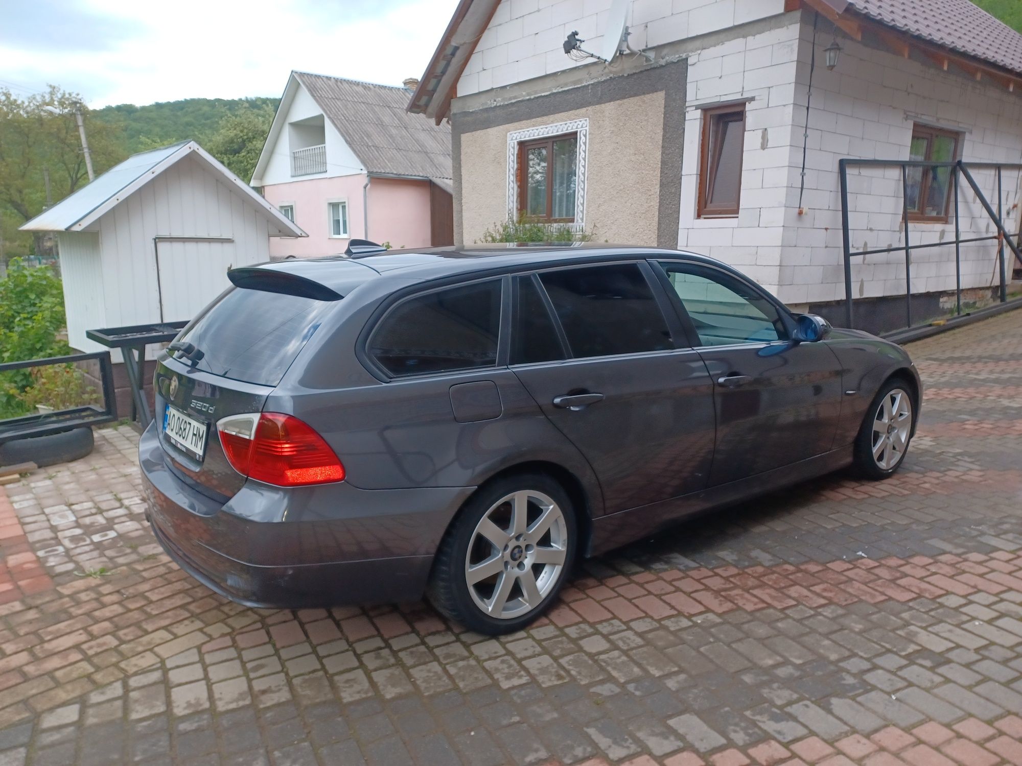 БМВ   3        2.0дизель