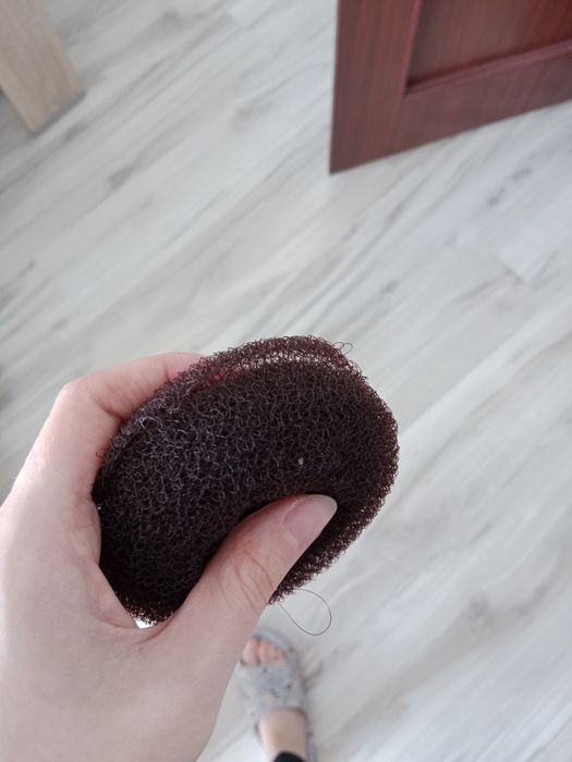 Brązowy wypełniacz do koka