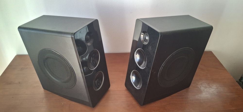 Tenho duas colunas LG