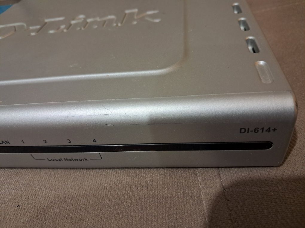 Роутер D-link DI-614+