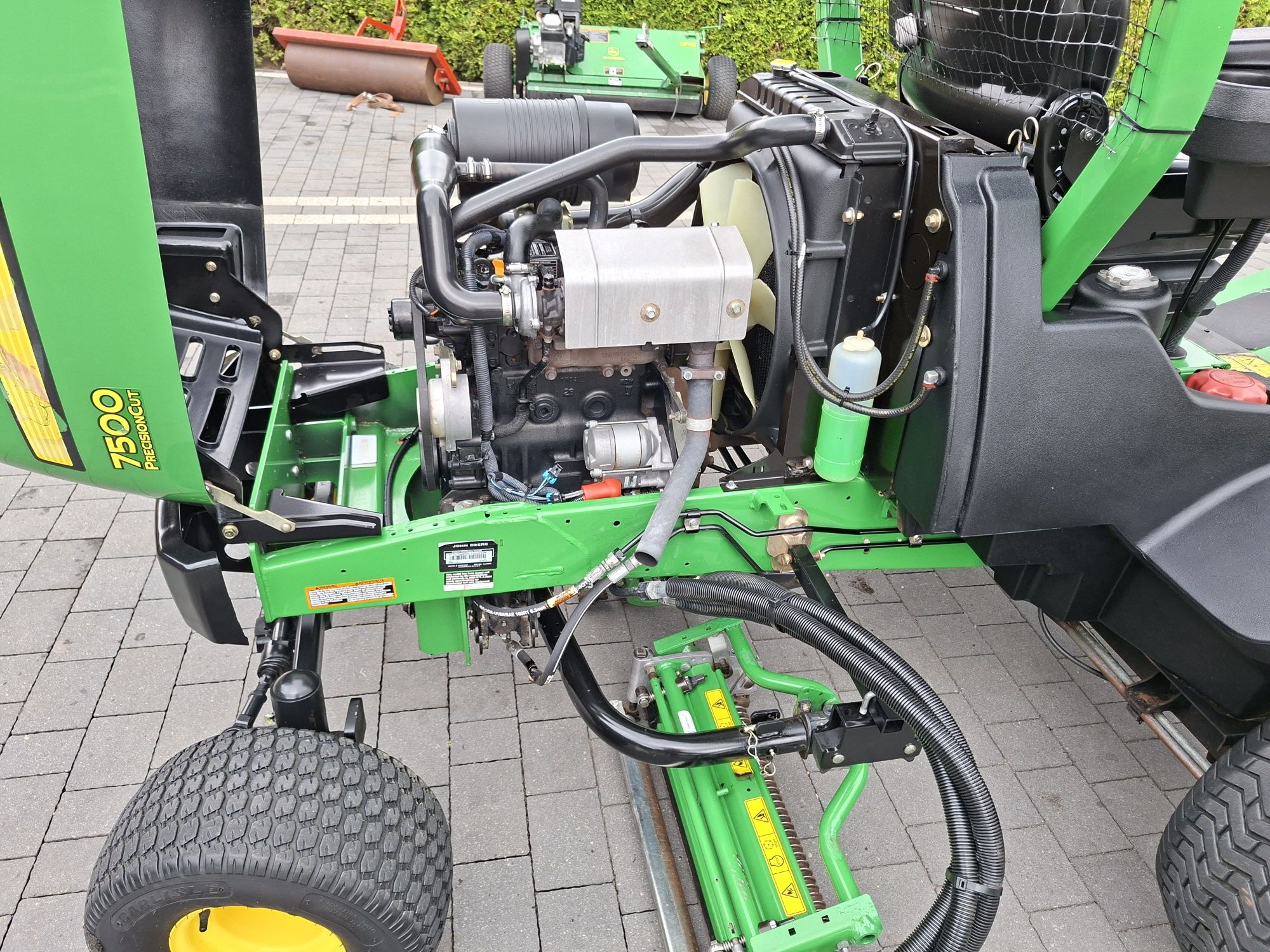 Kosiarka wrzecionowa John Deere 7500  2016 rok nie  toro kubota jacobs