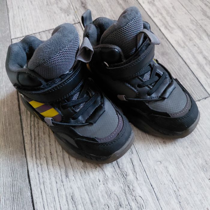 Зимние сапоги на мальчика