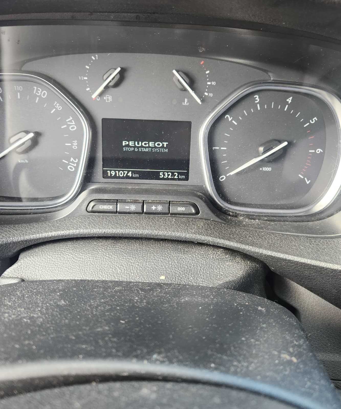 Peugeot Expert 2.0 HDI 120CVS 3 Lugares ( LER TEXTO)