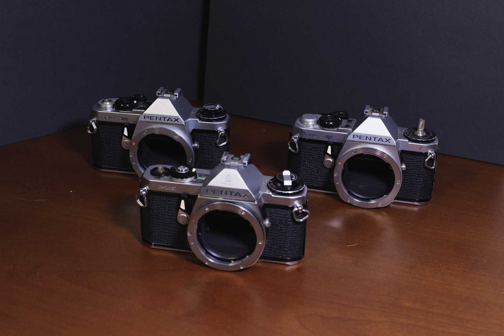 Lote de câmaras Pentax ME e ME Super