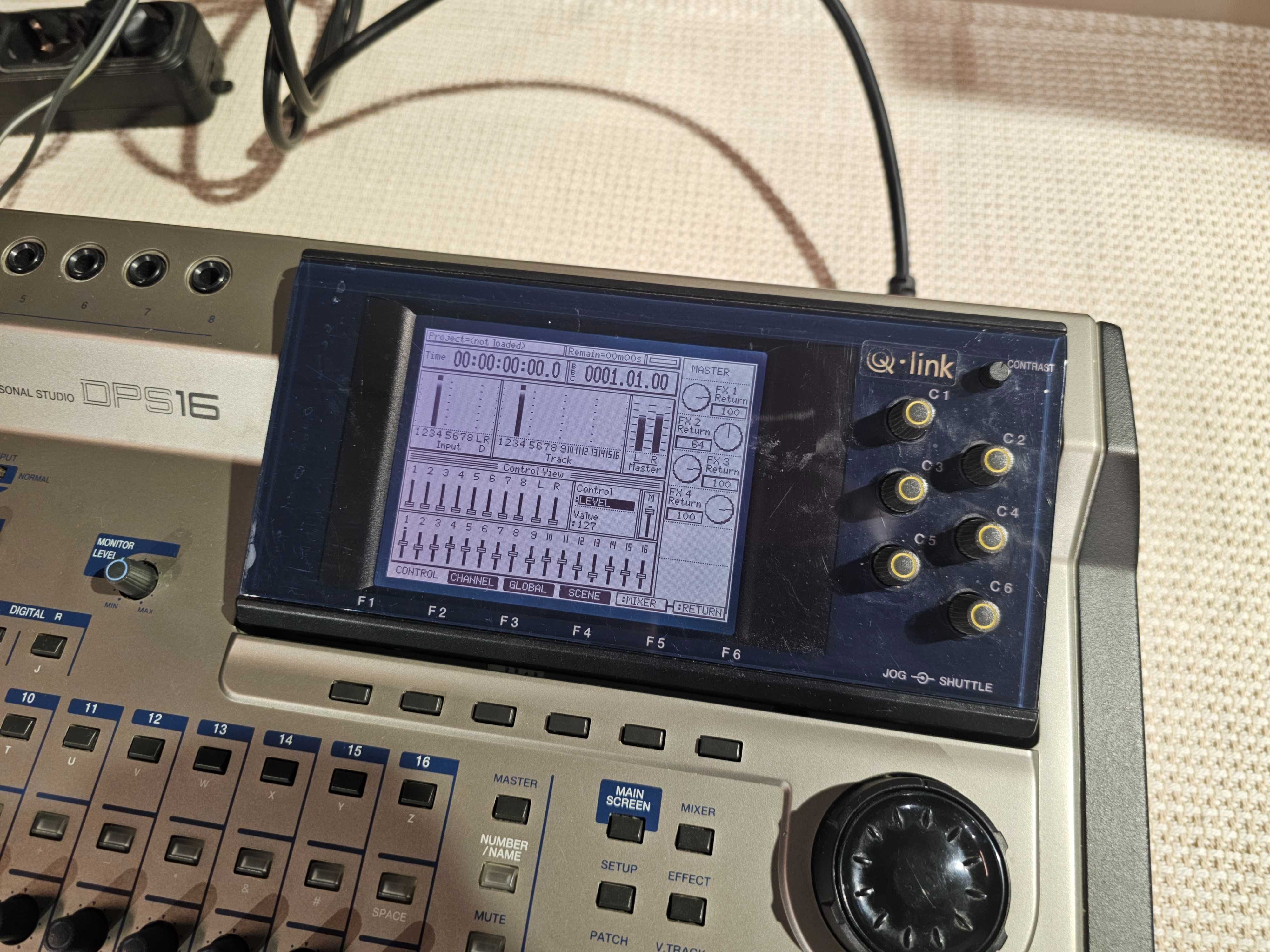 Студія звукозапису AKAI DPS16