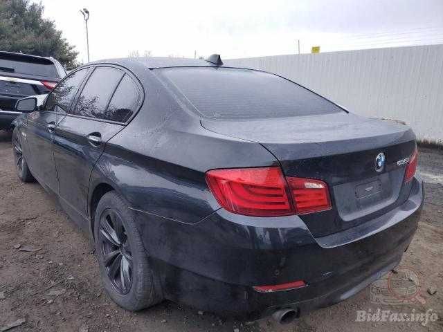 Części do BMW F10 535ix z 2011 roku, model USA.
