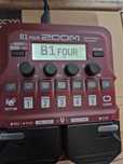 Zoom B1 four multi efekt basowy
