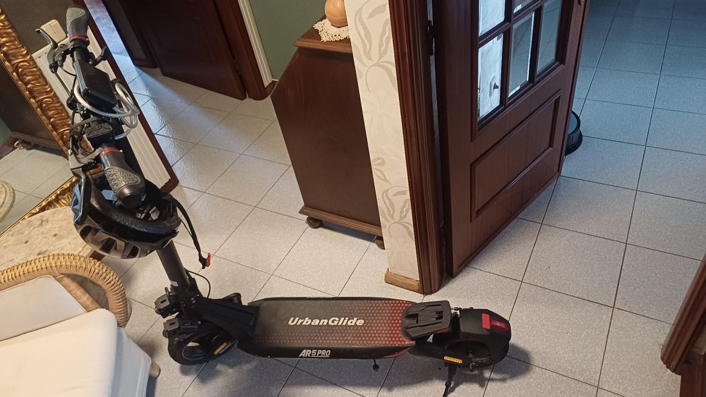 Trotineta semi nueva com propiedad