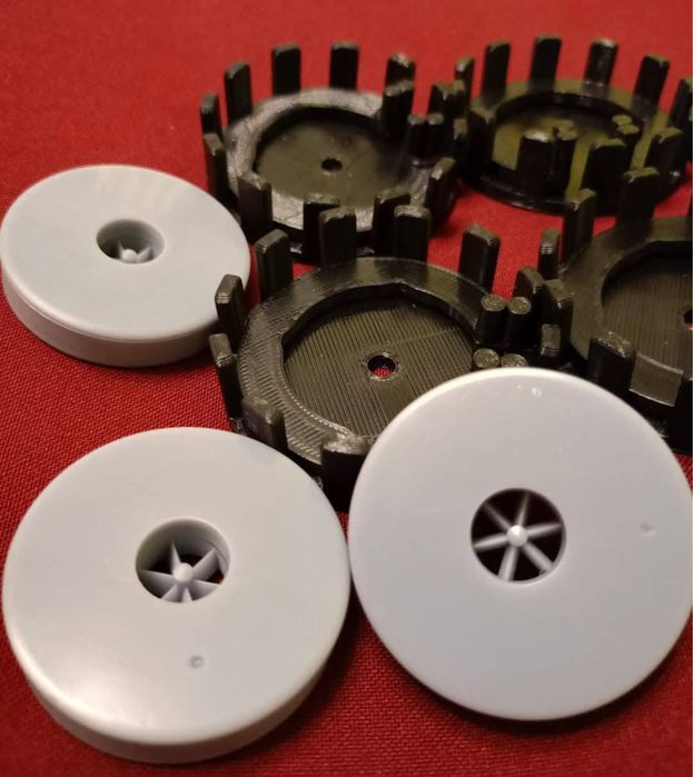 Різачки та форми для соломи та солом'яних сніжинок-зірочок