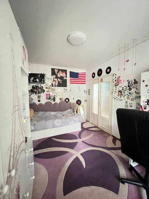 Продам  3-х комн.  на Черемушках. Гайдара. 71 метр. Новый фонд.