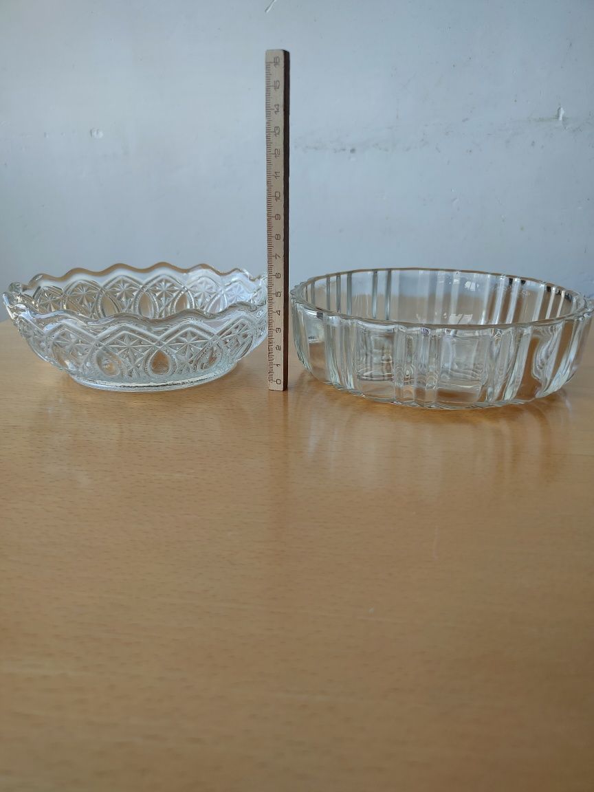 Conjunto de taças em vidro.