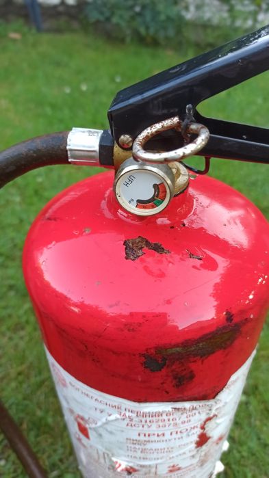 Вогнегасники порошкові