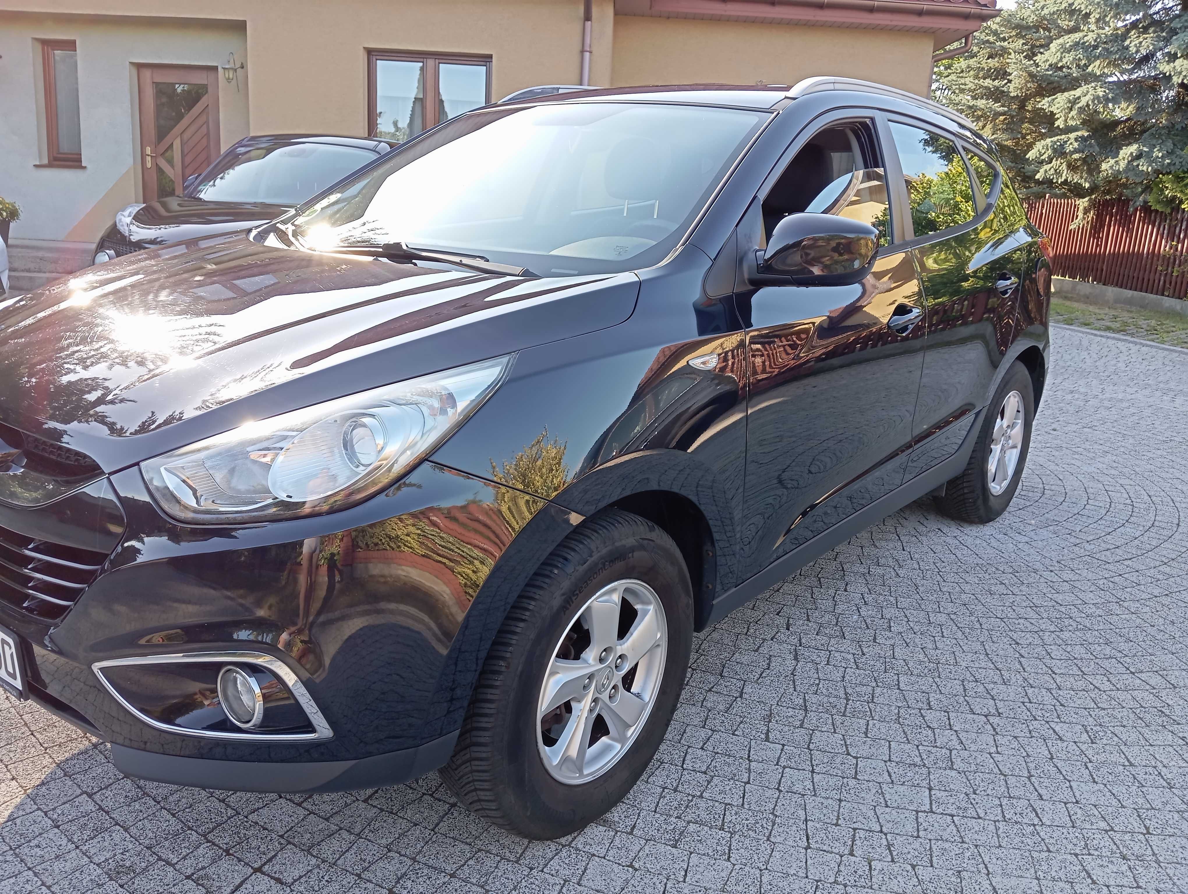 HYUNDAI ix 35 2,0 benzyna 2010