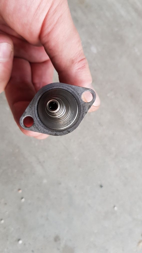 Regulator zawór ciśnienia paliwa z22yh 2.2 direct opel vectra benzyna