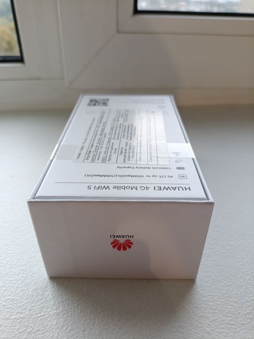 Продам роутер 2.4 GHZ E5586-326 HUAWEI