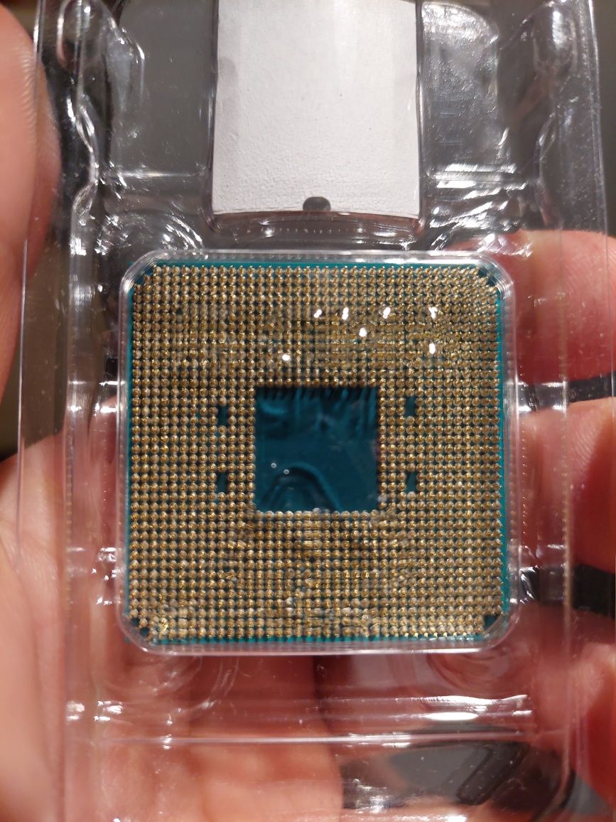 Procesor AMD Ryzen 5 2400G