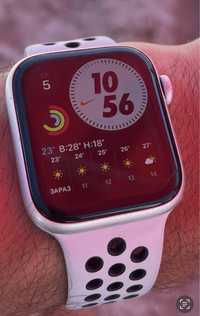 Apple Watch SE 44mm Nike