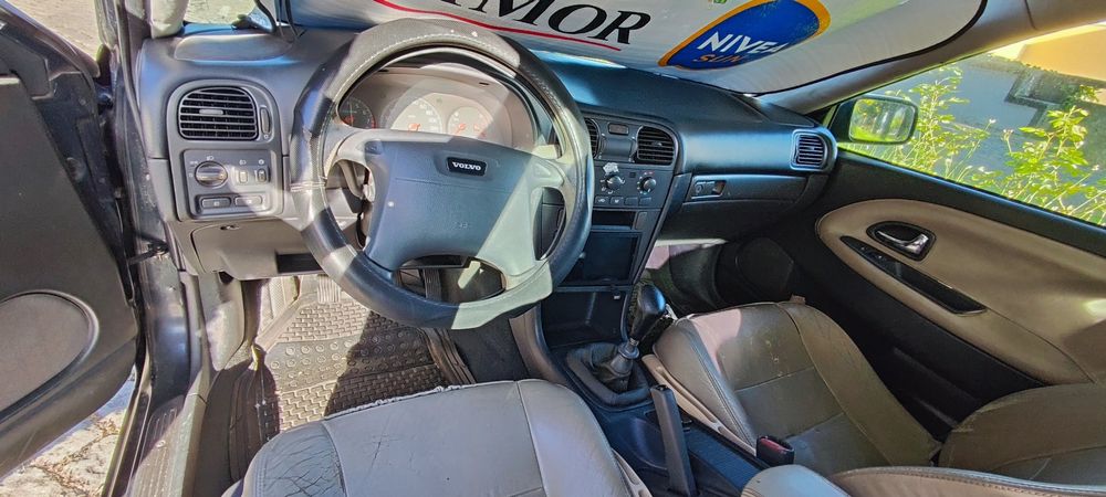 Volvo s40 2001..