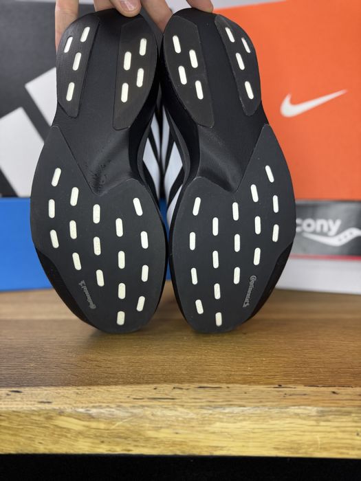 Кросівки для бігу adidas adizero evo sl