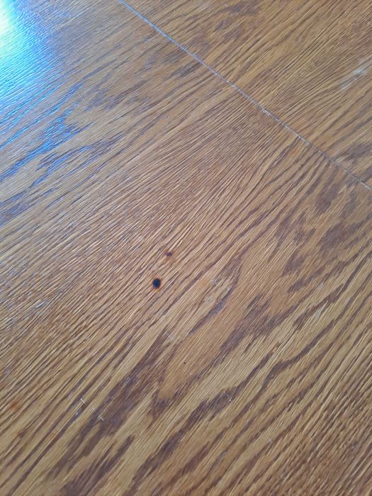 Drewniany stól dębowy