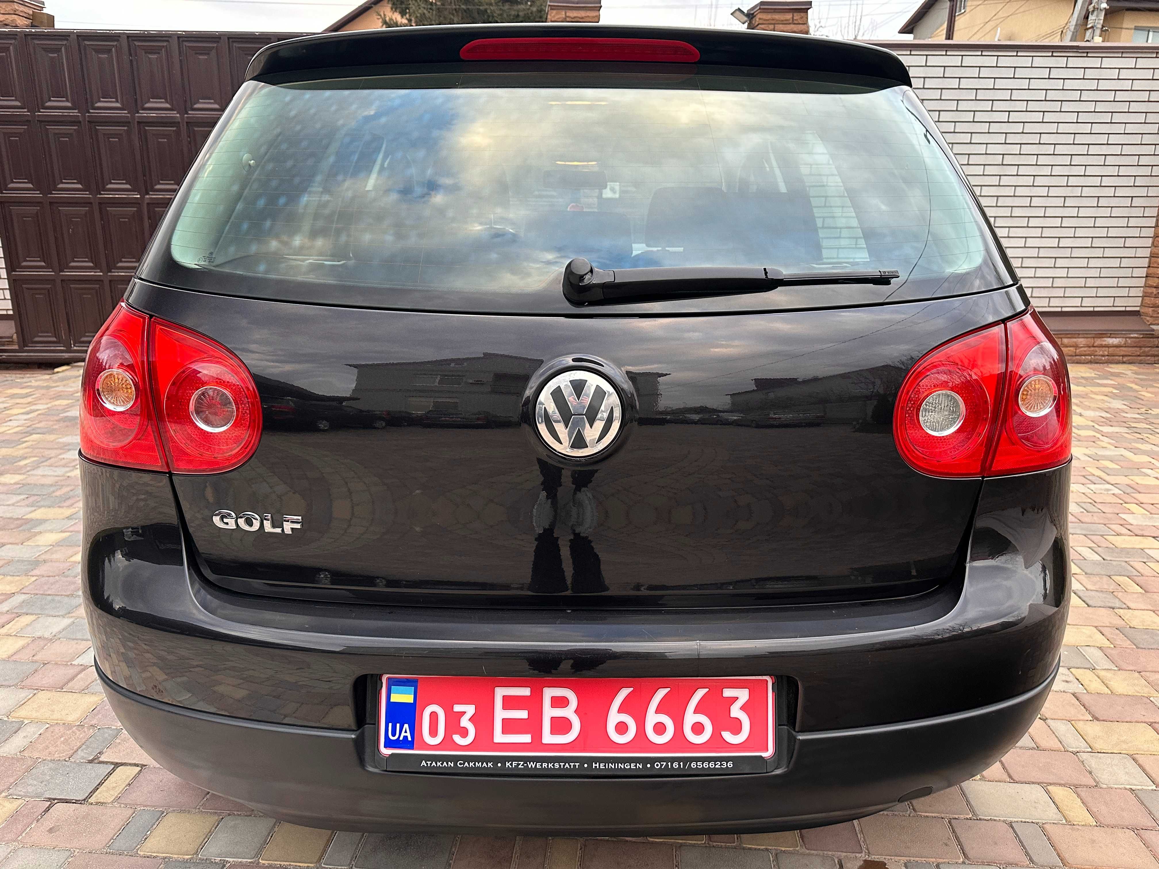 Volkswagen Golf V