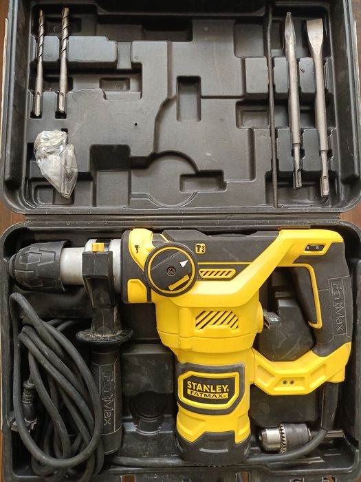 Перфоратор Стенли