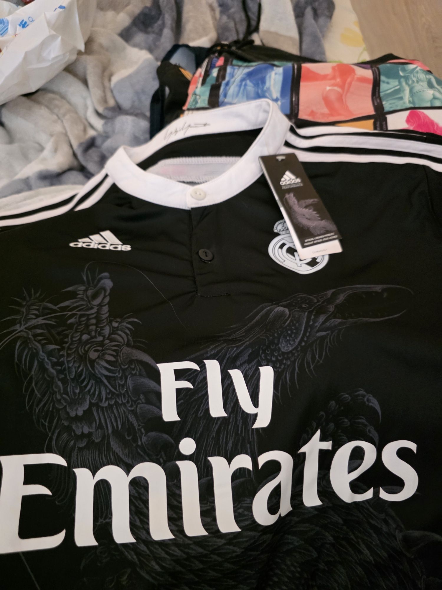 Camisola real madrid ediçao especial