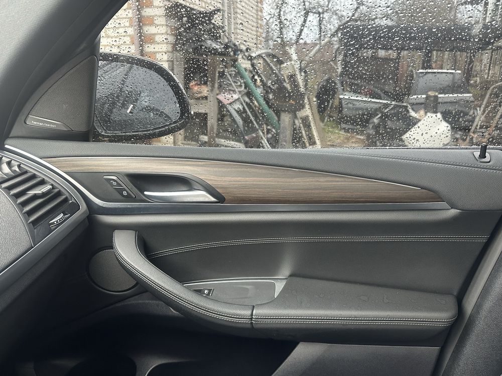 Декор натуральне дерево bmw g01 g02