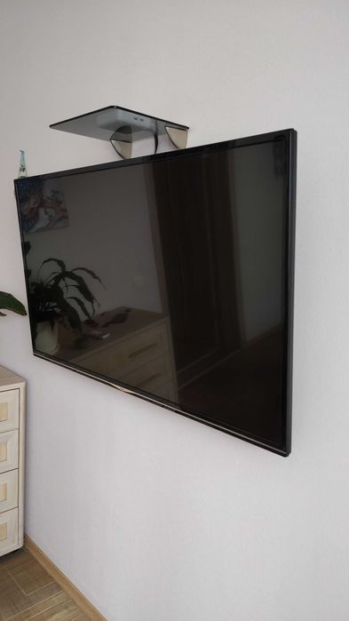Телевізор Haier U49H7000 з приставкою HOMATICS Box R 4K Plus