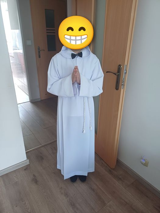 Sprzedam albę komunijna dla chłopca roz. 152