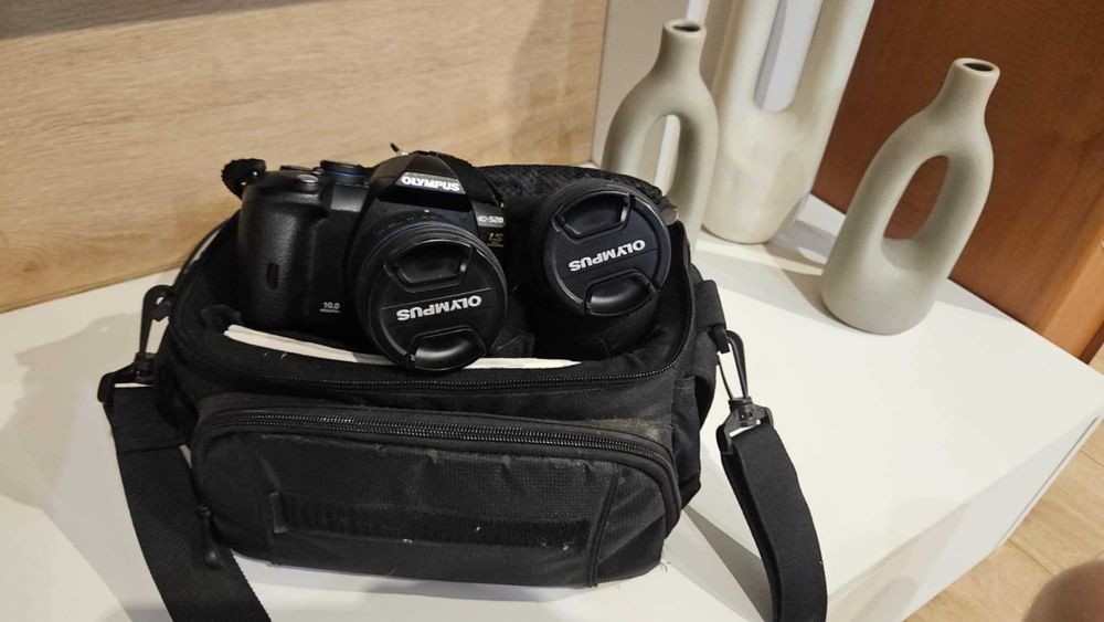 Lustrzanka OLYMPUS e-520 2 Obiektywy Zuiko 14-42mm i 40-150 mm Kraków