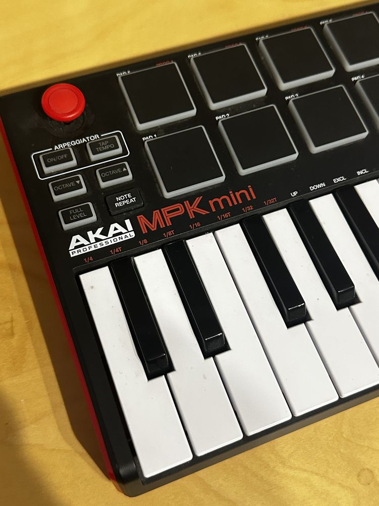 Akai Mpk mini klawiatura