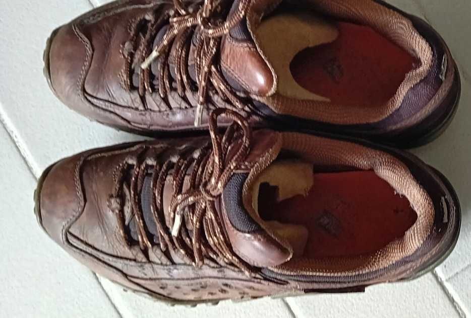 Sapatos  tenis MERRELL  n.40
