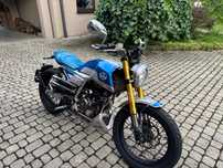 Mondial HPS 125 Super stan